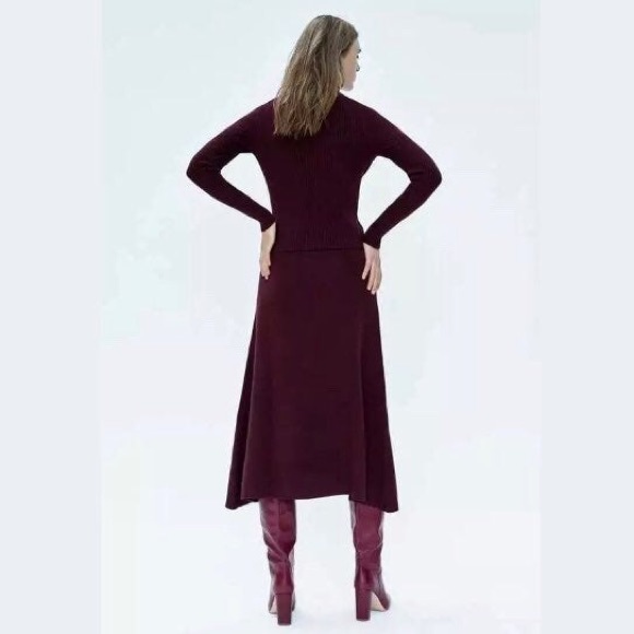 Zara Dresses & Skirts - Zara Knit Burgundy Long Skirt Size S